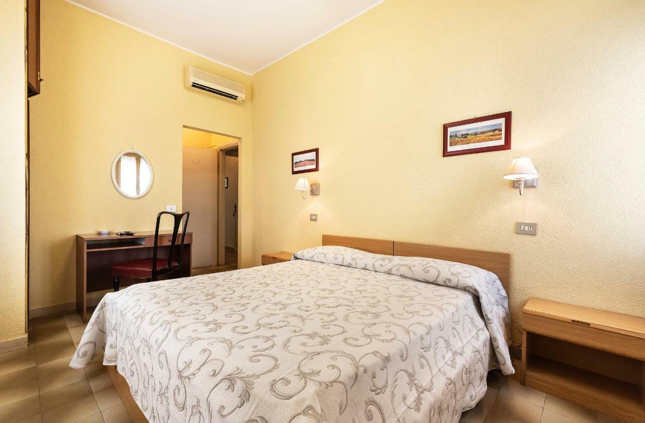 Hotel Aurelia Таркуїнія Екстер'єр фото